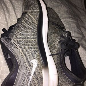 Nike Free TRFLYKNIT - Grey